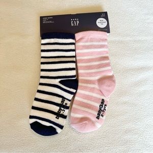 Gap girls socks